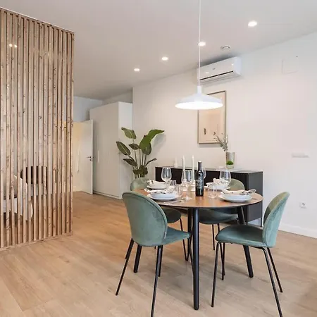Explore Luxury Meets Comfort Apartment Valencia