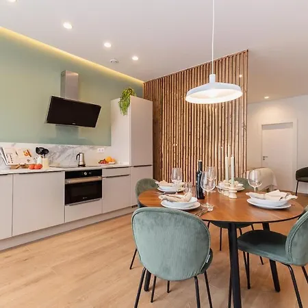 Saristays Urban Chic Loft *