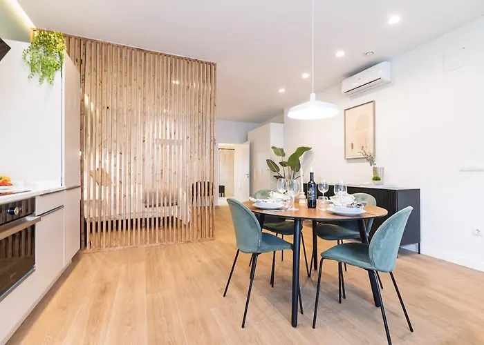 Апартаменты Saristays Urban Chic Loft