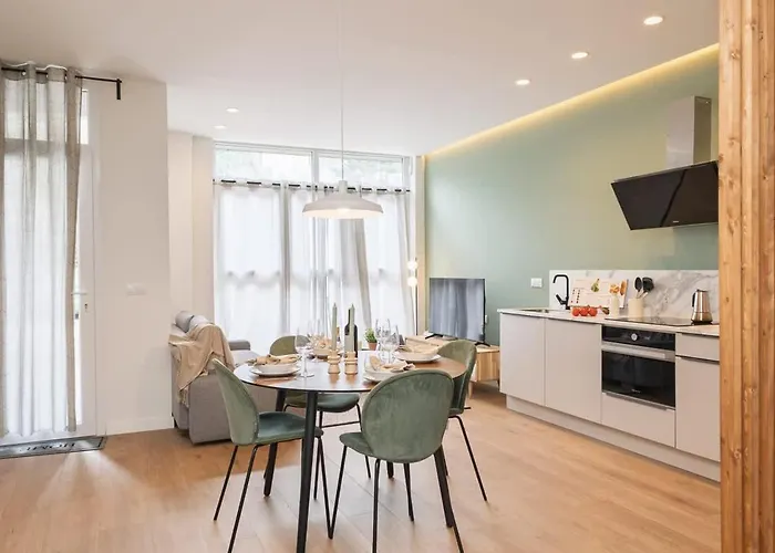 Saristays Urban Chic Loft Апартаменты
