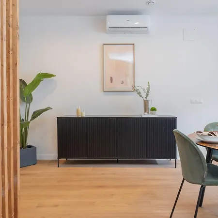 Explore Luxury Meets Comfort Valencia