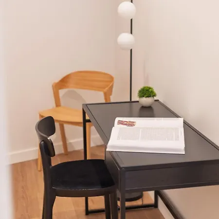 Daire Saristays Urban Chic Loft *